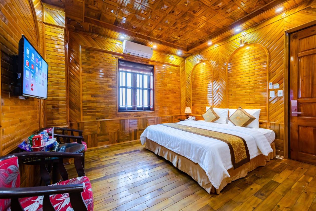 Theking Hotel Huong Gia エクステリア 写真