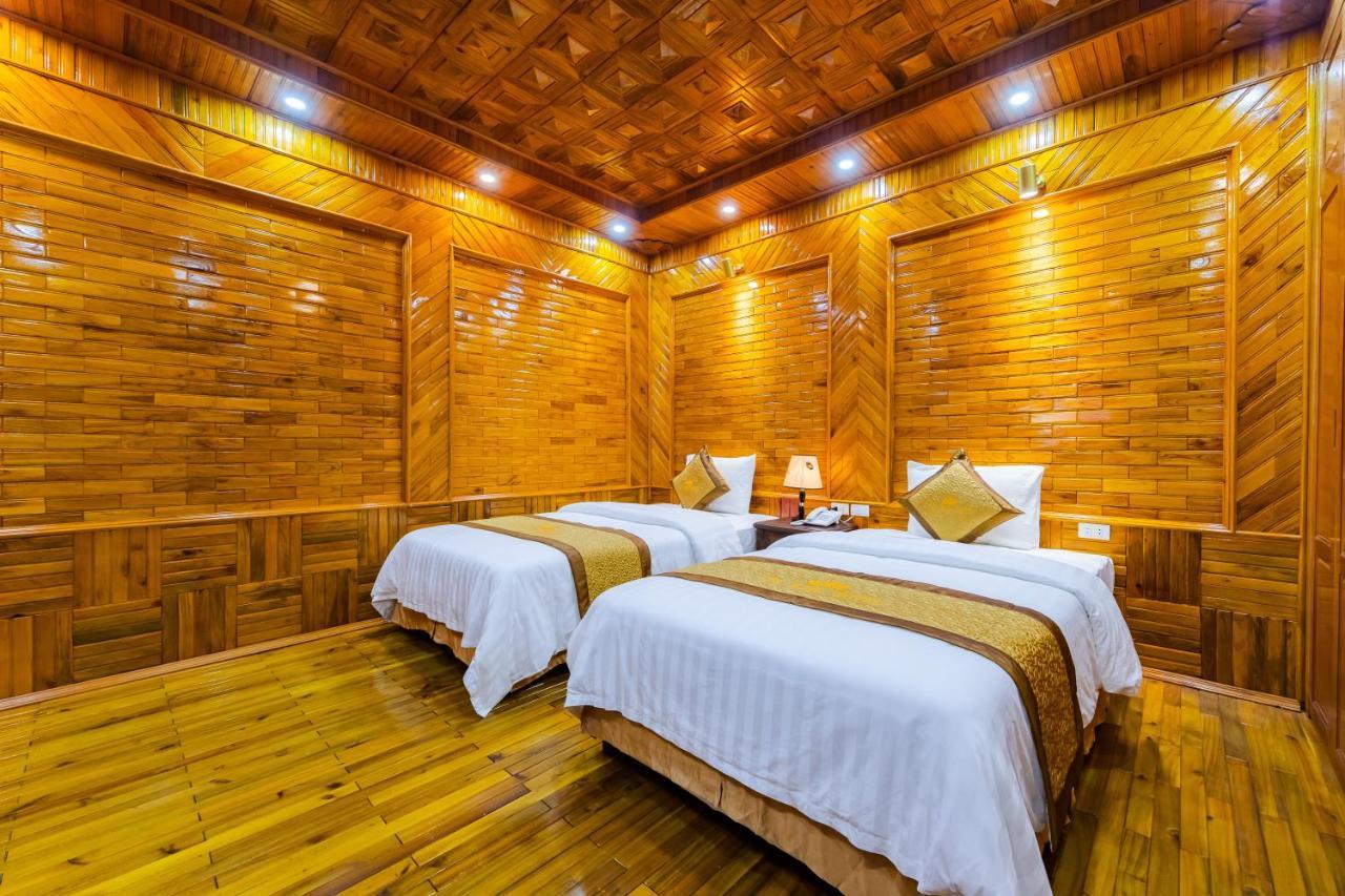 Theking Hotel Huong Gia エクステリア 写真